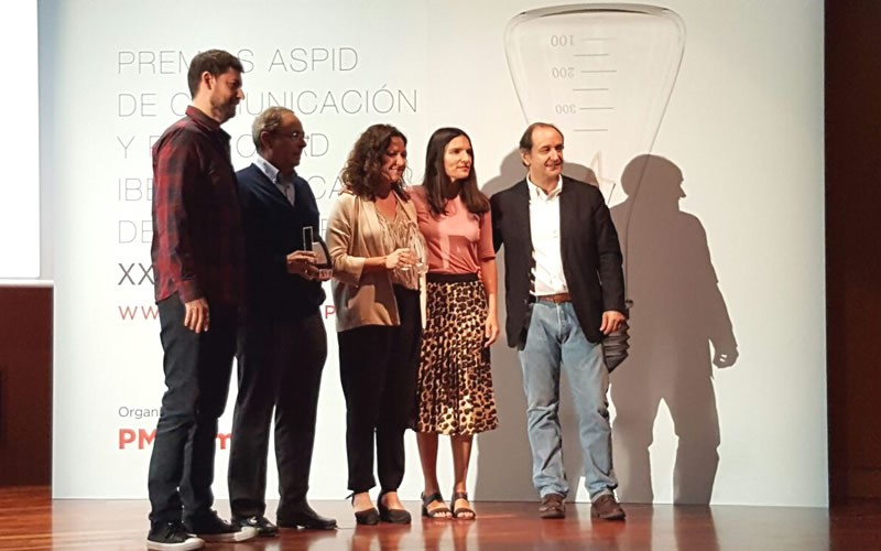 Entrega premio Aspid a la campaña de difusión de LetiFend